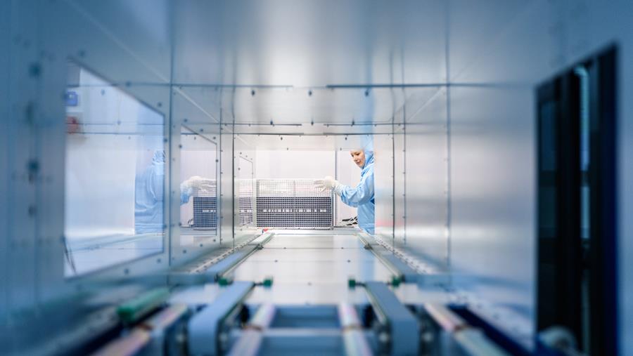 RVS Clean reinigt en verpakt metalen onderdelen