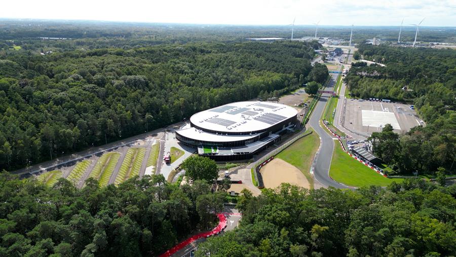 Duurzame dakbaan schittert op Velodroom van Heusden-Zolder