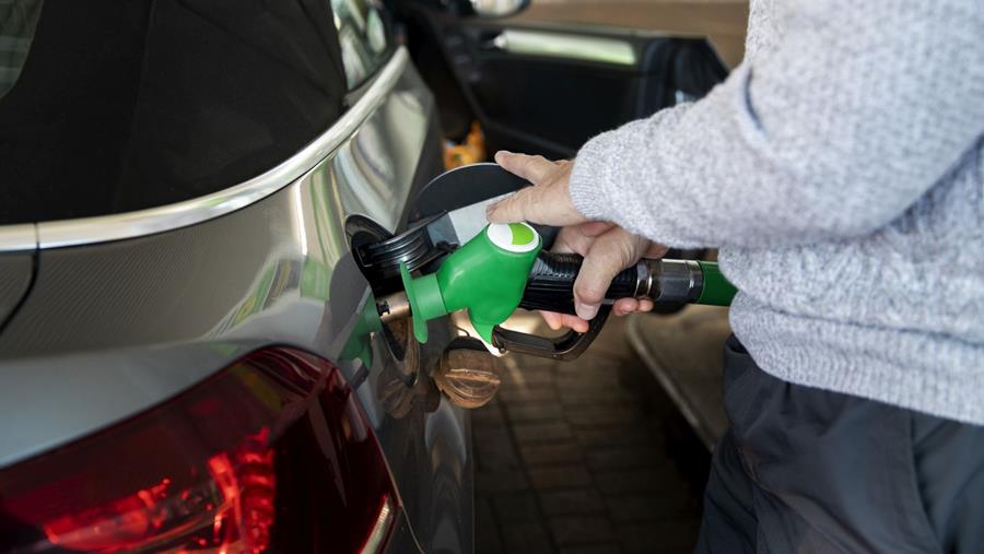Autokopers keren zich opnieuw vaker naar verbrandingsmotoren